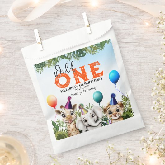 ワイルドサファリアニマルズバースデーパーティー フェイバーバッグ (クリップ留めされた状態)
