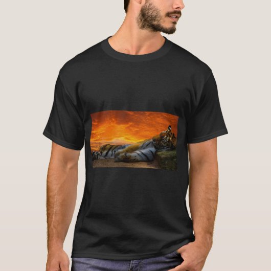 ワイルドタイガープレデターティーデザイン Tシャツ (正面)