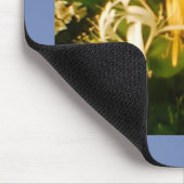 ワイルドハニーサックルバラ マウスパッド (コーナー)