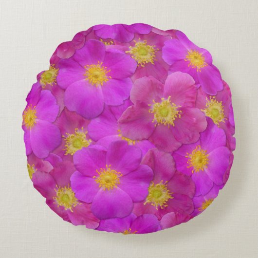 ワイルドバラシームレスパターン ラウンドクッション (正面)