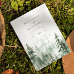 ワイルドパイン結婚フォレスト 招待状<br><div class="desc">水の色エレガント松の木の森のシーン、結婚式招待状。招待状はシックなタイポグラフィデザインスタイルミックスの書道とタイプはっきりしたを特徴とする。ダークエメラルドフォレストグリーンの色の背景を調整。</div>