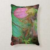 ワイルドピンクレディスリッパーオーキッドとエバーグリーン アクセントクッション (正面(垂直))