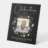 ワイルドフラワーお祝いの写真追悼碑 台座サイン (正面)