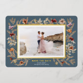 ワイルドフラワーが囲む Save the Date 箔招待状 (正面)