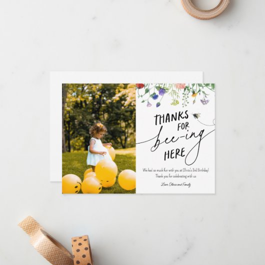 ワイルドフラワーとビー誕生日ありがとうフォトカード ノートカード (正面/裏面インサイチュ)