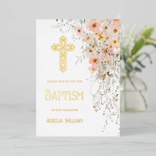 ワイルドフラワーと緑の洗礼箔招待状 箔招待状 (立ち正面)