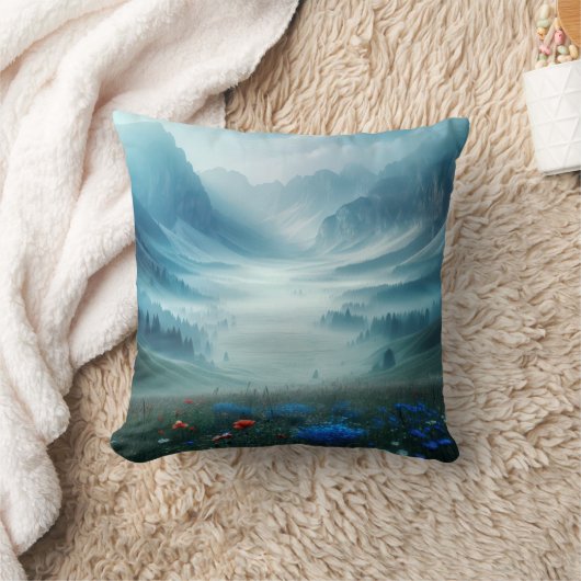 ワイルドフラワーのある霧がかった山の谷 クッション (ブランケット)