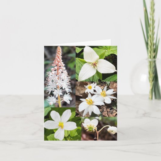 ワイルドフラワーのコラージュで折り畳んだグリーティングカード カード (正面)