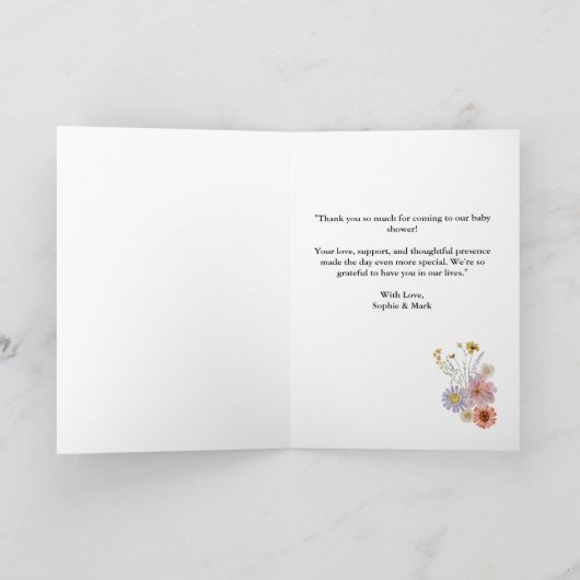 ワイルドフラワーのベビーで開花の赤ちゃんシャワー サンキューカード (内部)