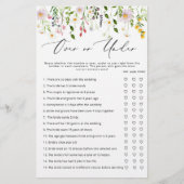 ワイルドフラワーの上または下のブライダルシャワーゲーム