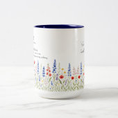 ワイルドフラワーの愛 – マグと心からのメッセージ ツートーンマグカップ (中央)