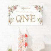 ワイルドフラワーの最初の誕生日ワイルドワン赤面ピンク 横断幕 (インサイチュ)