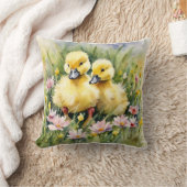 ワイルドフラワーの牧草地の水色のアヒル クッション (ブランケット)