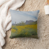 ワイルドフラワーアリゾナ砂漠イエローフラワーサウスウェスト クッション (ブランケット)