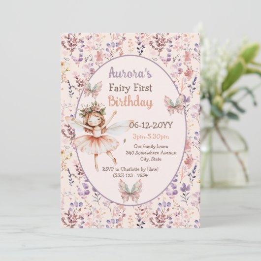 ワイルドフラワーウォーターカラーフォレストフェアリー最初の誕生日 招待状 (スタンド正面)