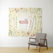 ワイルドフラワーガールの最初の誕生日パーティーへようこそ タペストリー (インサイチュ(横))