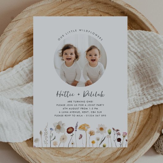 ワイルドフラワーツインガールズフォトジョイント誕生日 招待状