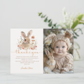 ワイルドフラワーバニーガール誕生日写真 サンキューカード (スタンド正面)