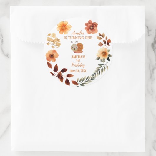 ワイルドフラワーパーソナライズされたガール1歳の誕生日 ラウンドシール (バッグ)