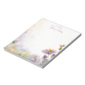 ワイルドフラワーパーソナライズされたフローラホワイトピンクのメモ帳 ノートパッド (回転)