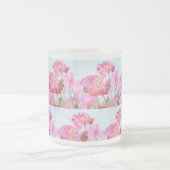 ワイルドフラワーピンクと赤のポピー園 – 自然 フロストグラスマグカップ (中央)