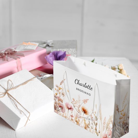 ワイルドフラワーピンクのベージュの花嫁の名前 ラージペーパーバッグ