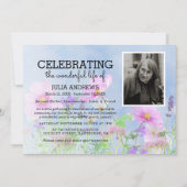 ワイルドフラワーフォトお祝い・オブ・ライフ |葬儀 招待状 (正面)