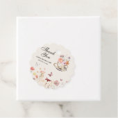 ワイルドフラワーベビーは紅茶のパーティーの赤ちゃんシャワーを醸造している フェイバータグ (インサイチュ)