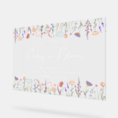 ワイルドフラワーベビーシャワーホワイトウェルカム アクリルサイン (傾斜)