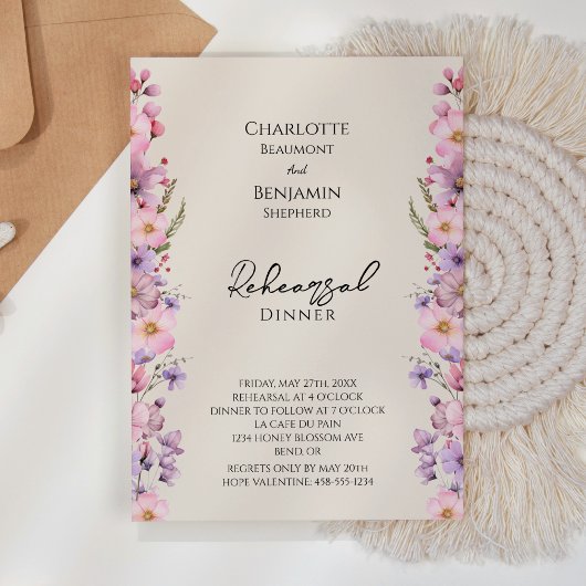 ワイルドフラワーモダンベージュのリハ結婚ーサルディナー 招待状