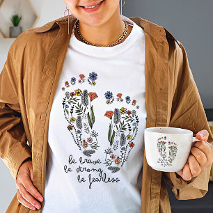 ワイルドフラワー勇敢に強く恐れを知らない女性の Tシャツ