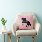 ワイルドフリーランニングズホースピンク装飾用クッション クッション (椅子)