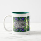 ワイルドモーニンググローリーフラワーフレームあなたの写真を追加 ツートーンマグカップ (左)