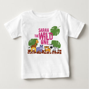 ワイルドワパーソナライズされたンサファリファースト誕生日ピンク ベビーTシャツ