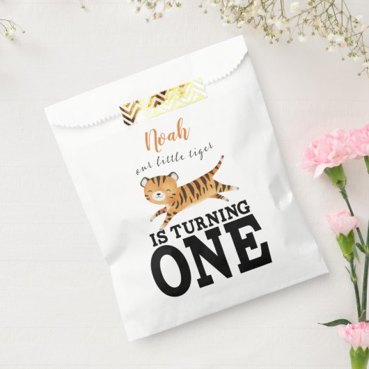 ワイルドワンカワイトジャングルタイガー1st誕生日 フェイバーバッグ (封をした状態)