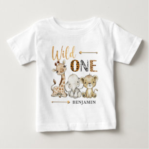 ワイルドワンパーソナライズされたサファリファースト誕生日ベビー ベビーTシャツ