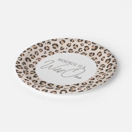 ワイルドワンヒョウ印刷1歳の誕生日 ペーパープレート (アングル)