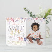 ワイルドワン金ゴールド効果写真の誕生日の招待。 招待状 (スタンド正面)