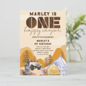 ワイルドワン ハッピーキャンパー ウッドランド 1歳の誕生日 招待状 (スタンド正面)