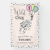 ワイルドワン | ヒョウ風船1歳の誕生日へようこそ 横断幕 (縦)