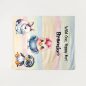 ワイルド・ワン・ハッピー・ファン・ウッドランド・アニマルズ・ウォーターカラー タペストリー (正面(横))