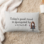 ワインとスニーカーで女の子を突き刺す ランバークッション (ブランケット)