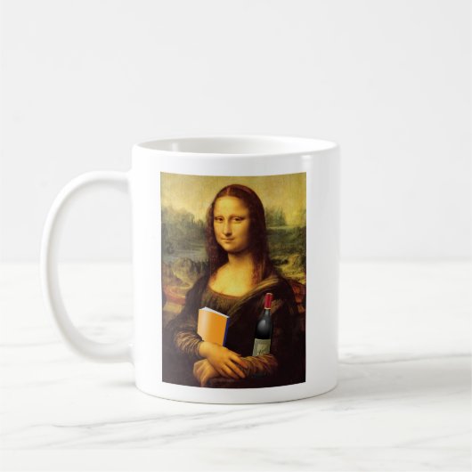 ワインと本のモナ・リザ ユーモア コーヒーマグカップ (左)