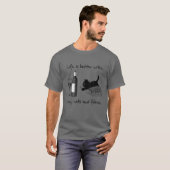 ワインと猫とファブリックの贈り物で人生が良い Tシャツ (正面フル)