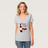 ワインのないブドウアルコール赤いバラピノー種の葡萄のガラス Tシャツ (正面フル)