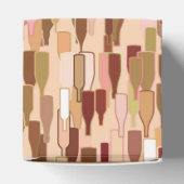 ワインのボトル、地球の色、明るいサンゴの背景 フェイバーボックス (上部)