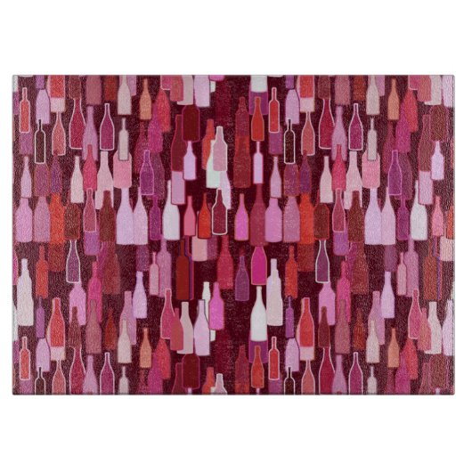ワインのボトル、梅の色合い、バーガンディーの背景 カッティングボード (正面)