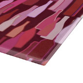 ワインのボトル、梅の色合い、バーガンディーの背景 カッティングボード (角)