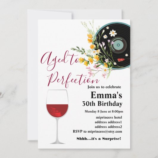 ワインの誕生日の招待、完璧に熟成 招待状 (正面)