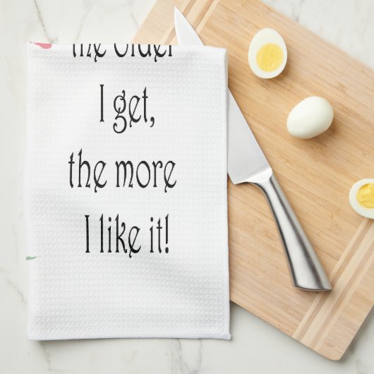 ワインは年齢のユーモアのあるなワインの発言と改良します キッチンタオル (四つ折り)